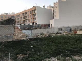 Terrain résidentiel à Travesia carril caldereros s/n. Terreno en venta