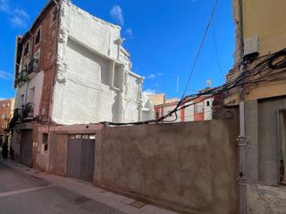 Terreny residencial a San andres 16. Terreno en venta