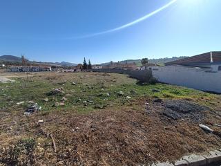 Terrain résidentiel à Mediterraneo 23. Terreno en venta