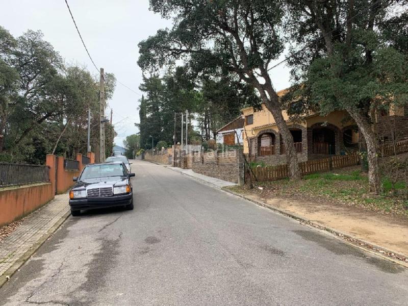 Foto 12cd7b16-3bb3-404c-ae71-a5361eda8634. Wohngrundstück in cardener 13a in Vallgorguina