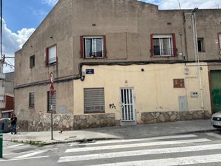 Terreny residencial a Bages 44-46. Terreno en venta