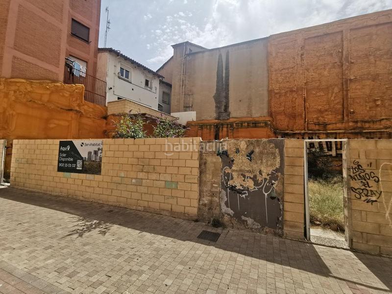 Foto df5fdfcf-16f4-41bc-825e-3f5e3a11b052. Terreny residencial a la reja 5 a Centro Miranda de Ebro