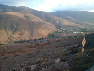 Finca rústica a Luis tabaibal de muriaje - barranco de ajuy s/n. Terreno en venta