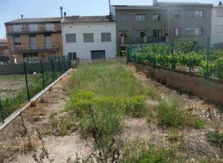 Terreny residencial a Circumvalación 17-19. Terreno en venta