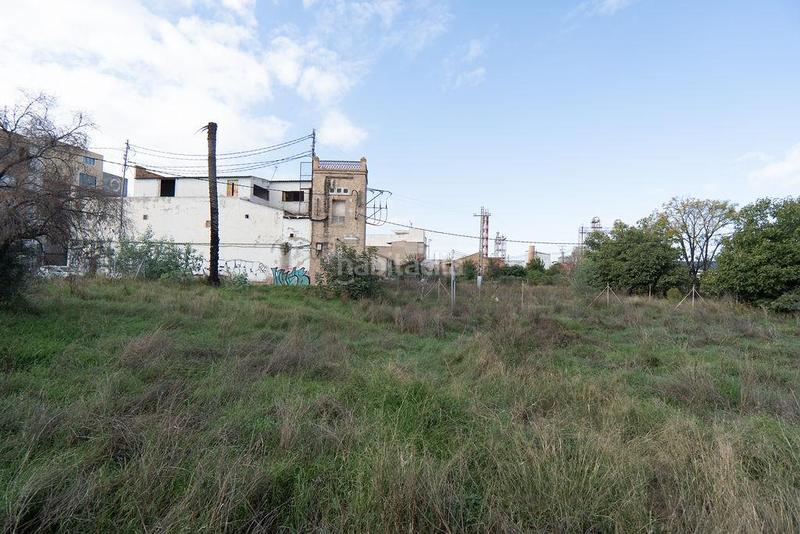 Foto 0869961b-f1c7-43f3-9687-b8b45643dea9. Terreno residencial en ciudad de almeria 134 terreno en venta en Murcia