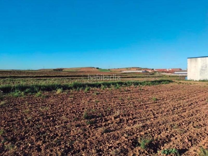 Foto 1ac7eb48-165b-489b-bde9-bcf3cdbd7e60. Finca rústica terreno en venta en Ajalvir