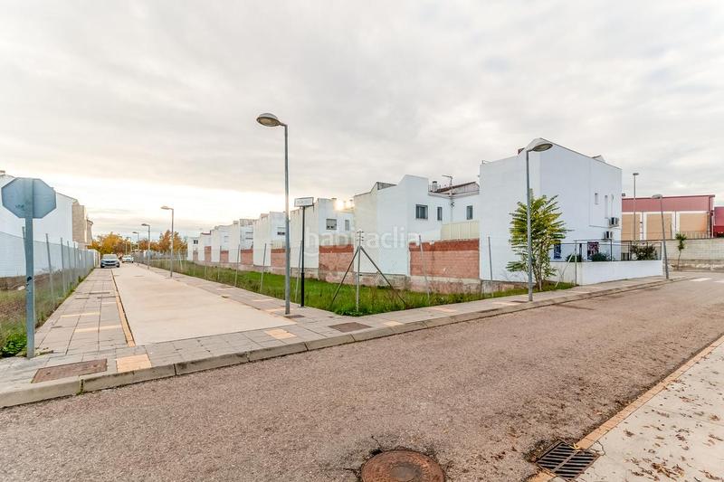 Foto a2e6955e-2b6b-4dde-aa8c-1694bbe59dfc. Terreno residenziale in Carpio (El)