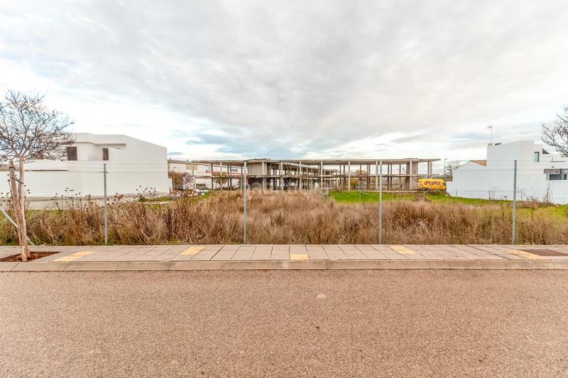 Foto fe06ac98-a0ec-4899-8e15-c4a63ae25dbf. Terreno residenziale in Carpio (El)