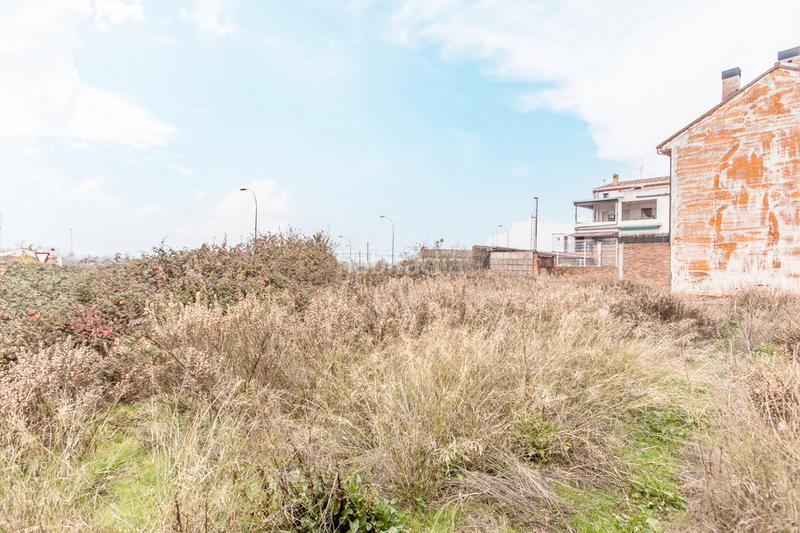 Foto 36fa4c00-162b-448f-b26c-864f6a627528. Terreny residencial a Villamediana de Iregua