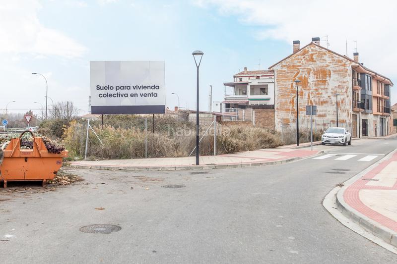 Foto de173737-f739-4fa4-b30b-7315923d21dc. Terreny residencial a Villamediana de Iregua