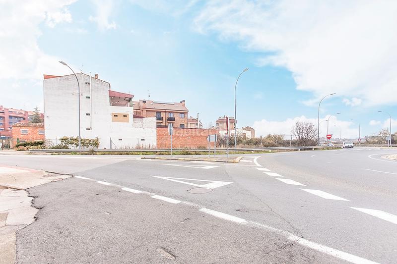 Foto f2674d0c-b9e1-4f85-abce-448db7b10c29. Terreny residencial a Villamediana de Iregua