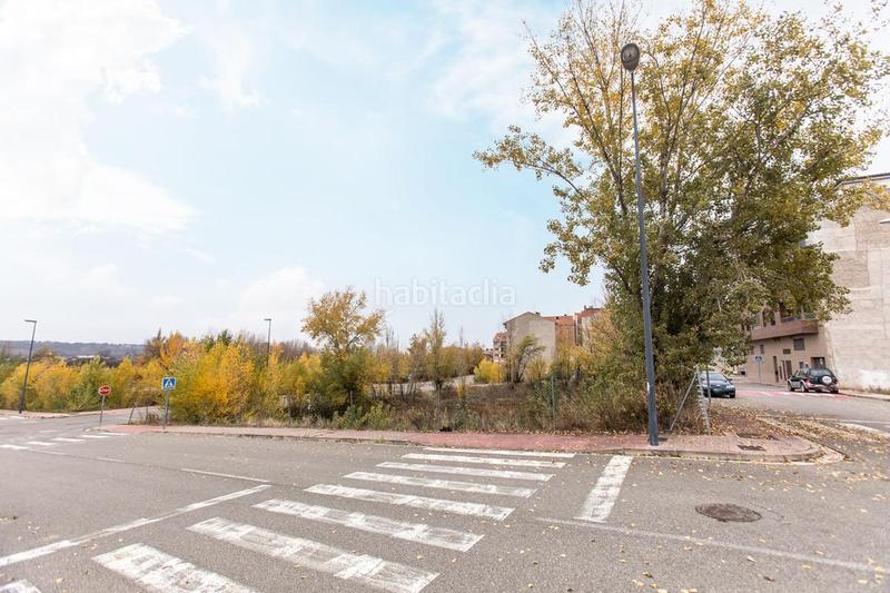 Foto 282a392d-08ef-4b93-8926-e7b0098f8dc8. Wohngrundstück in u.e. la cerrada 7 in Albelda de Iregua