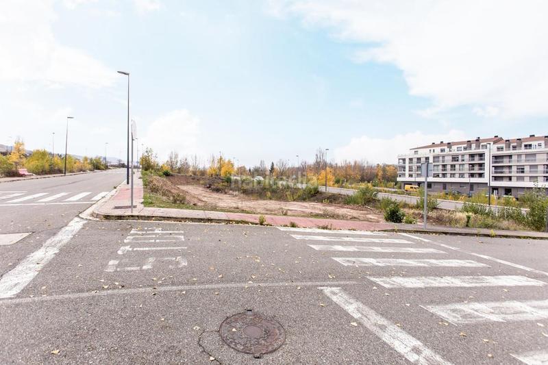 Foto 298c5ea6-4e2f-4d26-ace2-03cfdecce9b4. Wohngrundstück in u.e. la cerrada 7 in Albelda de Iregua