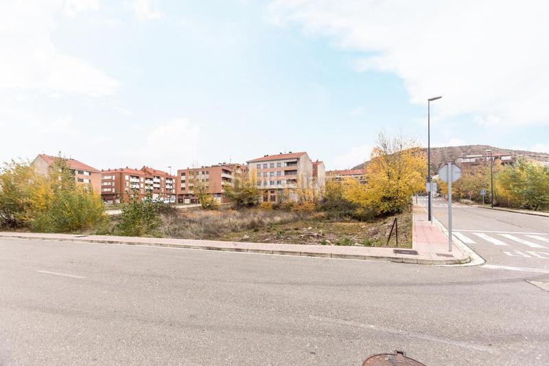 Foto 4df4c3cc-e30f-4a43-8b16-50e252fd2416. Wohngrundstück in u.e. la cerrada 7 in Albelda de Iregua