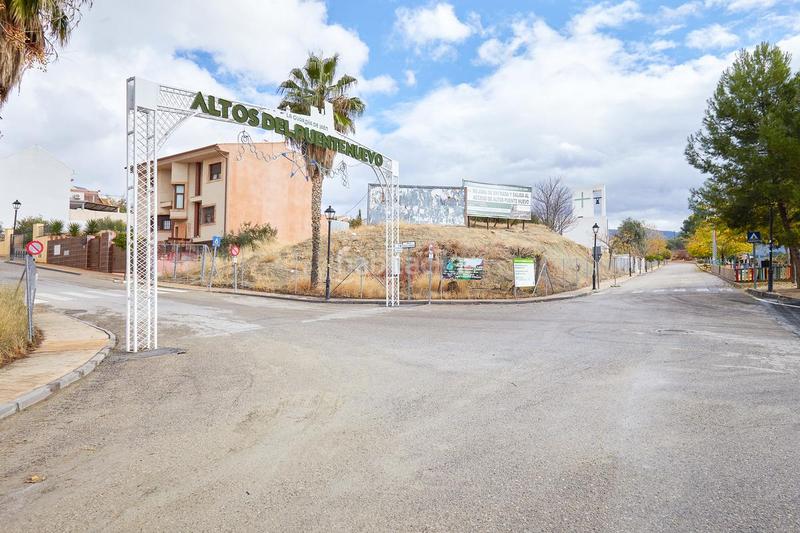 Foto 5776a6ec-509c-430c-b08f-3fac4d7c5035. Terrain résidentiel dans Guardia de Jaén (La)