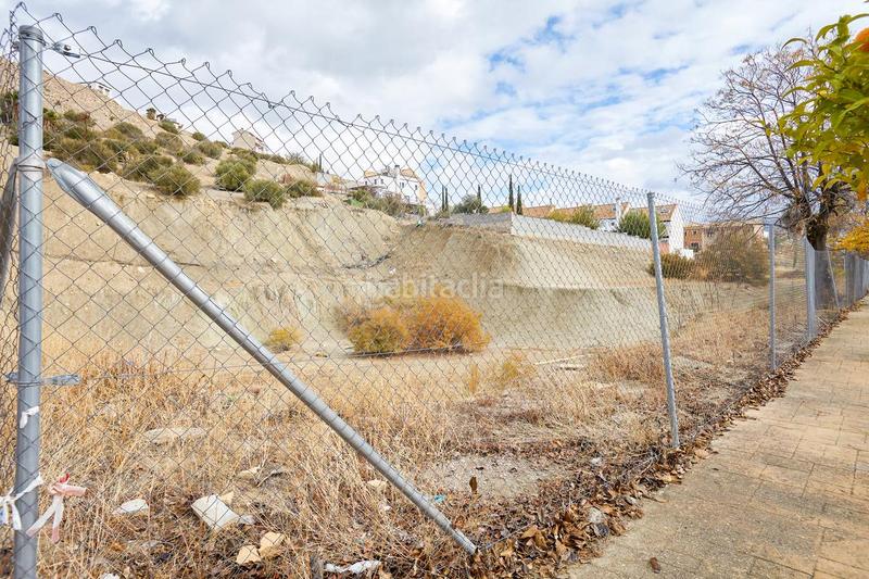 Foto e180f56b-f2e6-47fb-9a6d-691085256501. Terrain résidentiel dans Guardia de Jaén (La)