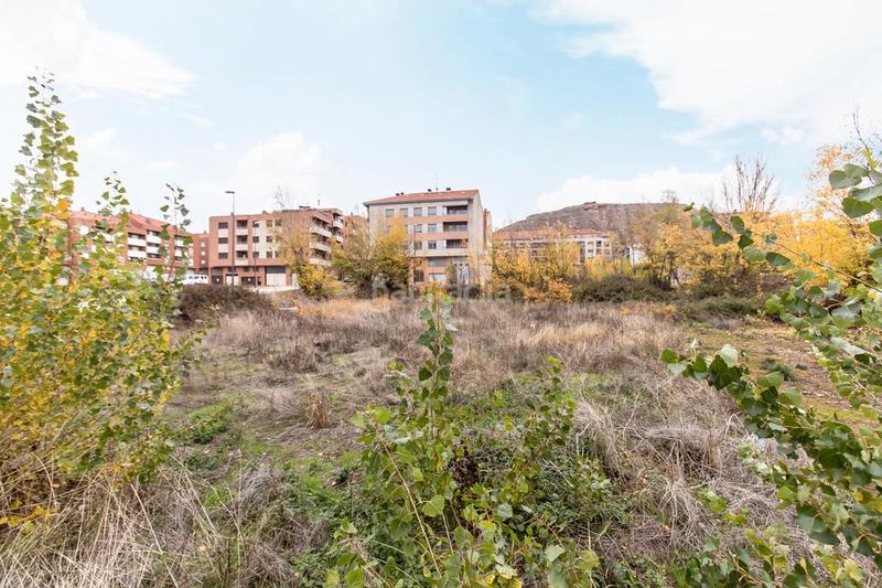 Foto d60110d2-8d04-4362-bde8-97f365f0a4aa. Wohngrundstück in u.e. la cerrada 7 in Albelda de Iregua