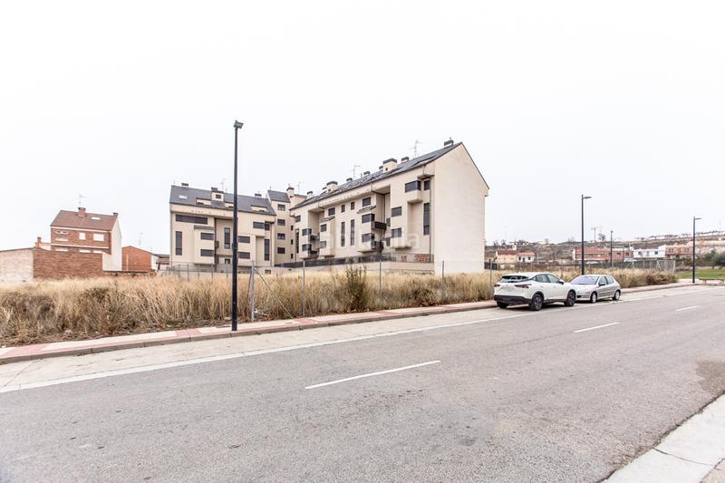 Foto 0b3aa777-69cb-4275-a3ee-c59179a9b0f9. Terreno residenziale in Villamediana de Iregua