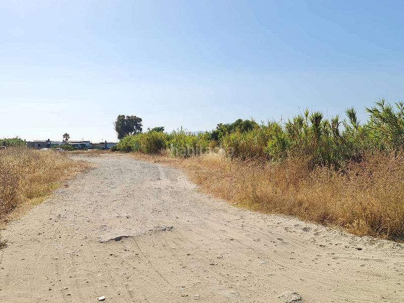 Foto b01e5a22-c306-4252-ab0f-100d1641dc2e. Terreno residencial terreno en venta en El Rinconcillo Algeciras