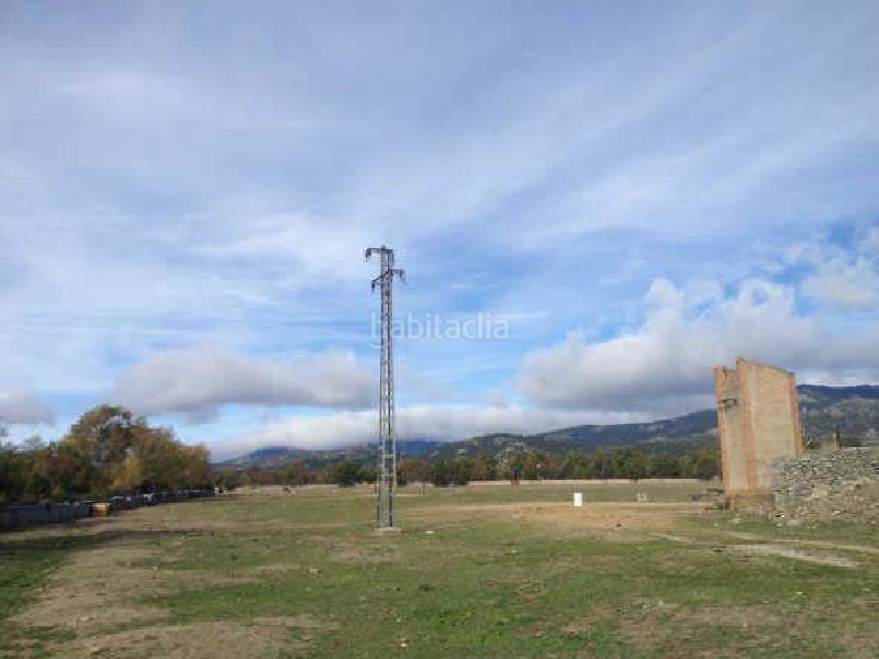 Foto 5f654c39-f288-41ed-8b28-13b81c38de4c. Finca rústica en sitio el gamonal s/n terreno en venta en Moralzarzal