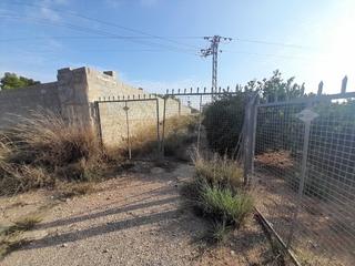Finca rústica a Partida de la coveta 0. Terreno en venta