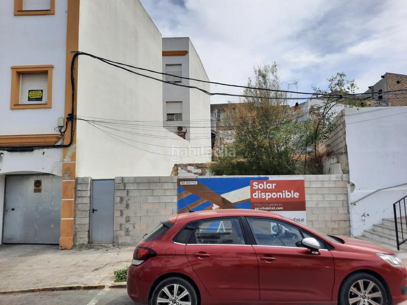 Foto d6dafb9d-13d8-4b91-b5cf-476f1b60db99. Terreny residencial a los jardines 29 a La Banda - Campo de Fútbol Chiclana de la Frontera