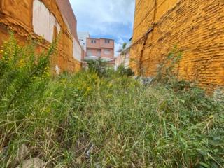 Terreny residencial a Barcelona 568-570 s/n. Terreno en venta
