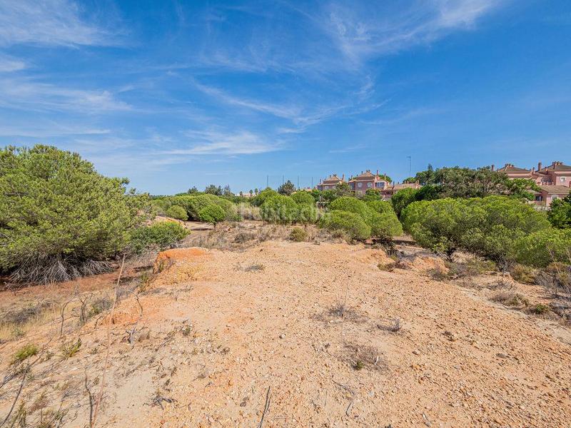 Foto ccc9dc88-2c4b-4a62-b7d1-3889ff762355. Terreno residenziale in Lepe