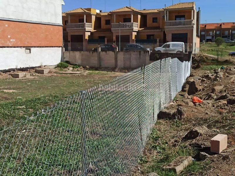 Foto aa33709e-adc0-4f8d-bd94-48b2138cb78d. Wohngrundstück in melias 3 in Poblete