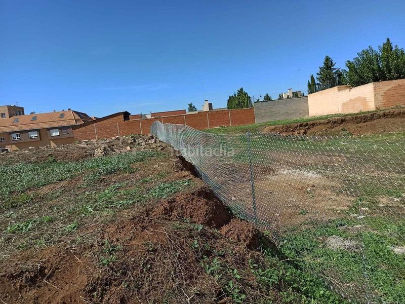 Foto eba78829-7946-45cc-addf-909feec8c441. Wohngrundstück in melias 3 in Poblete