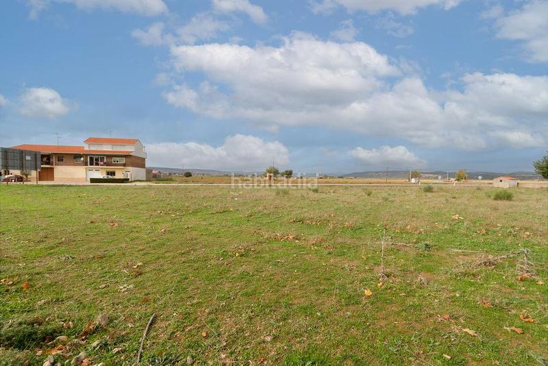 Foto bf026714-14be-4db4-9d5b-116d4fe59893. Wohngrundstück in estación 1 in Humanes