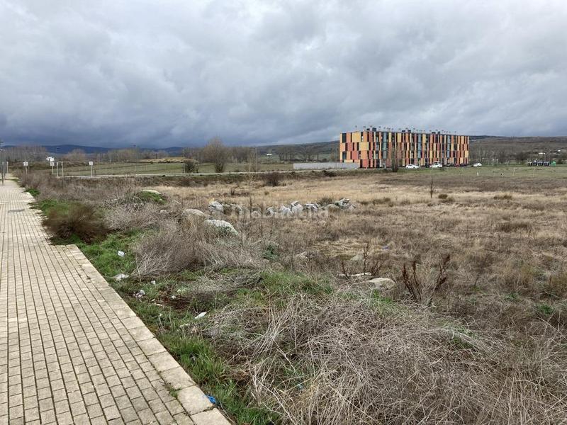 Foto 1e86a121-07c0-4f83-8afd-2332b19f3e96. Terreno residencial en viejo de tornadizos 3 terreno en venta en Ávila