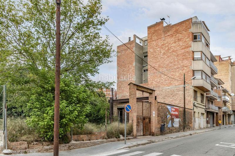 Foto 2adb789e-04b8-41a2-a59b-470fe5d5bee5. Terrain résidentiel dans llibertat 5 dans bases de Manresa - carretera de santpedor Manresa