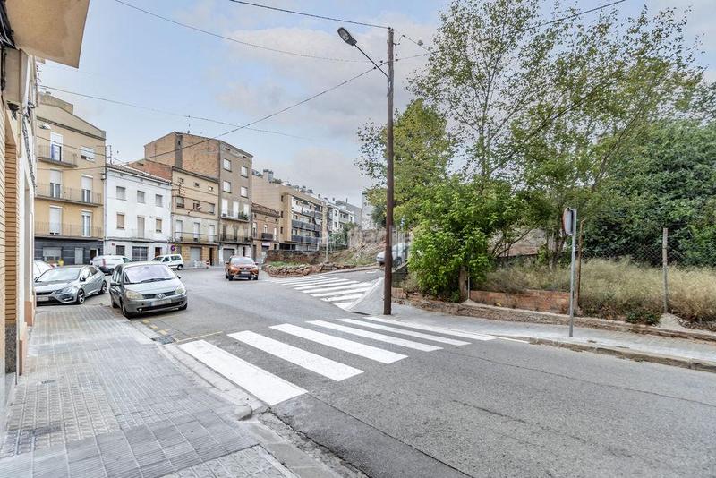 Foto 3147ed9e-2488-43c9-8637-45d22e518000. Terrain résidentiel dans llibertat 5 dans bases de Manresa - carretera de santpedor Manresa