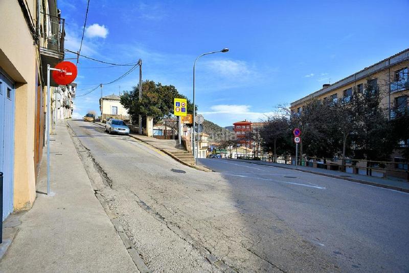 Foto b8401d53-383d-4818-9d9f-3d48e339cd3c. Residential plot in rei jaume ii 5 in Olot