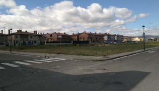 Terrain résidentiel à Clara campoamor 6. Terreno en venta
