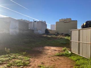 Terreny residencial a Del arahal 4-5. Terreno en venta