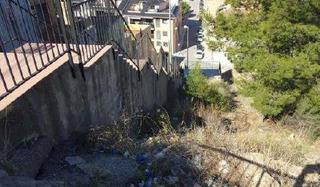 Terreny residencial a Nou de octubre 27. Terreno en venta