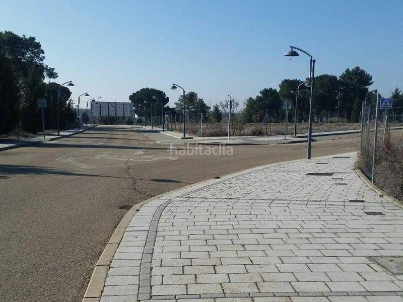 Foto ab96d2cc-589c-4e98-aa48-d18a41fcfd53. Terreny residencial a 14 (poligono de Boecillo) 39 a Boecillo