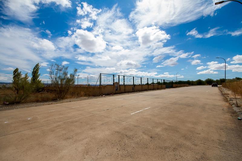 Foto a26ed741-82ea-4dc7-80e1-4891f5286912. Terrain résidentiel dans encofradores 3 dans Yunquera de Henares