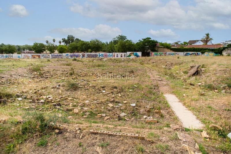 Foto fdc4b125-5da4-428a-a4dc-4530c96fd797. Terreny residencial a Centro - Doña Mercedes Dos Hermanas