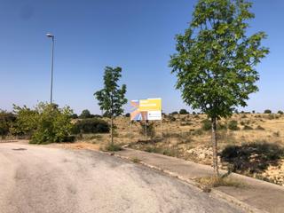 Terreny residencial a Poligono los llanillos sn. Terreno en venta