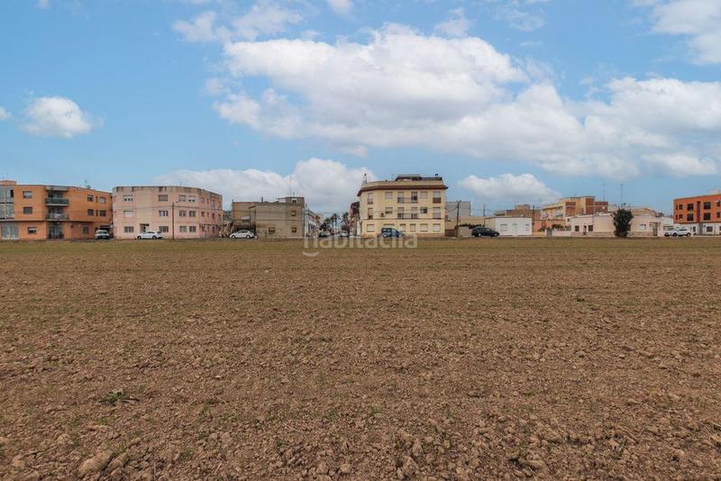 Foto 01c4b459-7d32-40a0-bbf4-2e39314176c2. Terreno residencial en aube 20 c terreno en venta en Deltebre