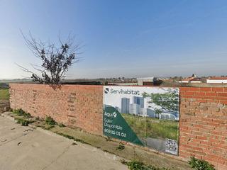Terreny residencial a Cambroneras 16. Terreno en venta