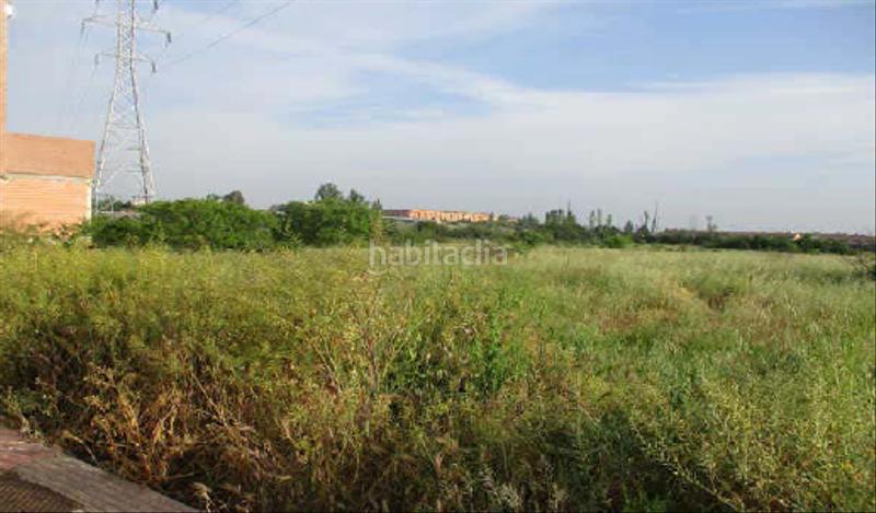 Foto c6198a89-b000-4cc5-8e31-7b3601814cbb. Terreno residenziale in Lardero