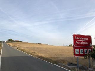 Terreny residencial a Yerri 1. Terreno en venta