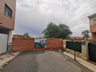 Terreny residencial a Jardines 4. Terreno en venta