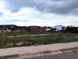 Terreny residencial a De l'ermita de la tossa 34. Terreno en venta