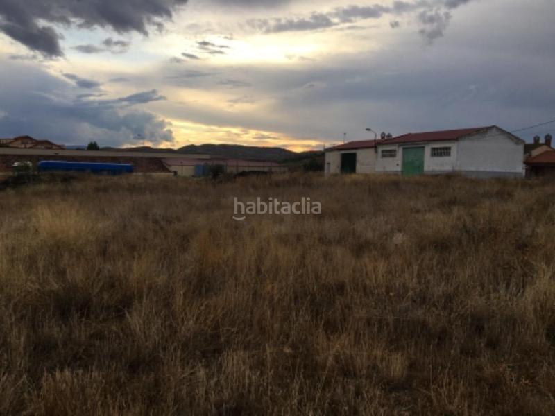 Foto a6dd0fb3-314f-48e6-9358-ace23c622b64. Terrain résidentiel dans ua san isidro s/n dans Alcanadre