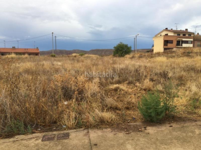 Foto f96e0ee3-11e9-48e9-a6b2-bd25b0d63878. Terrain résidentiel dans ua san isidro s/n dans Alcanadre